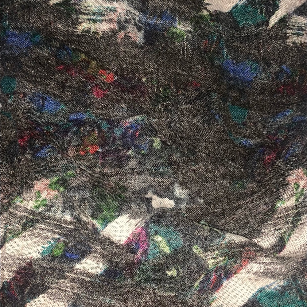 Silence & Noise Multicolored Circle Scarf - image 8